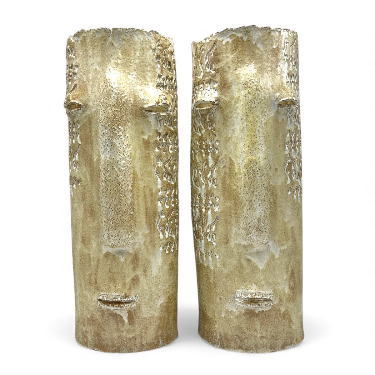 Colja de Roo — Set staande maskers, paarlemoer, keramiek