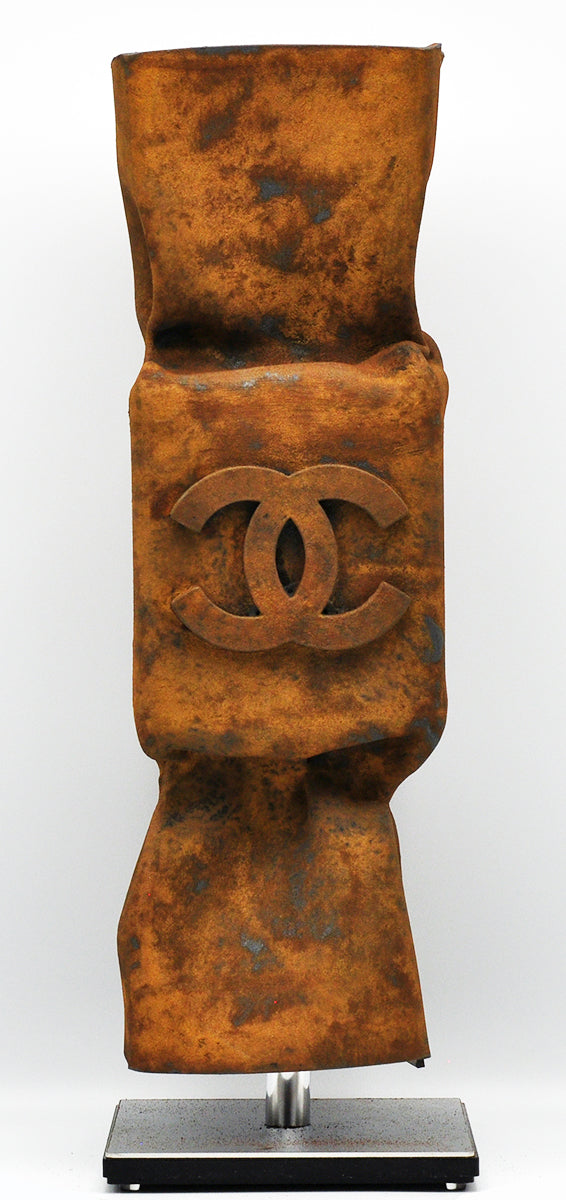 Ad van Hassel — Toffee M, Chanel, rust, acrylaat