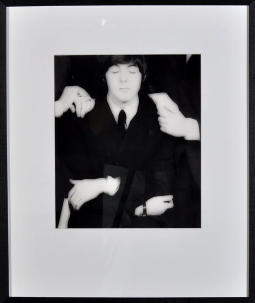 Robert Whitaker — Paul "Hands", photo