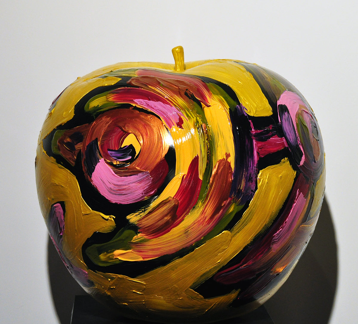 Frank de Brouwer — Appel, goud, kunsthars