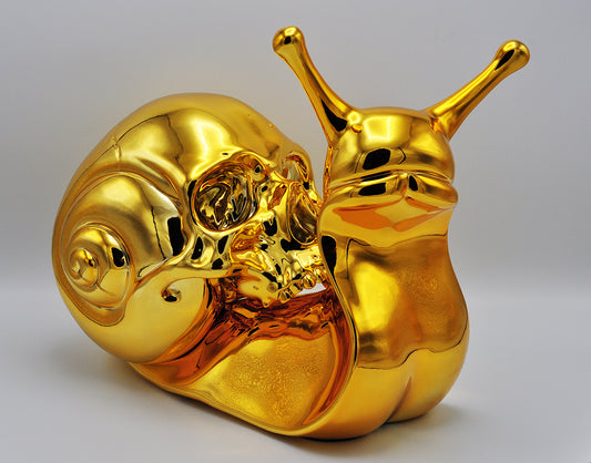 Caro Sofia — Skull Snail Gold, resin