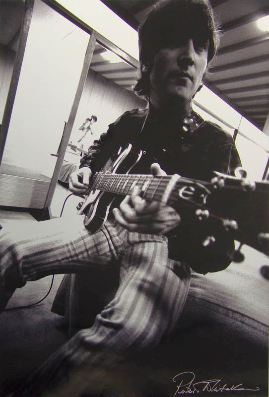 Robert Whitaker — John Lennon "Budo Kan" 1964, foto