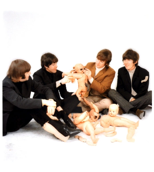 Robert Whitaker — Butcher Sleeve  epoxy, foto in epoxy